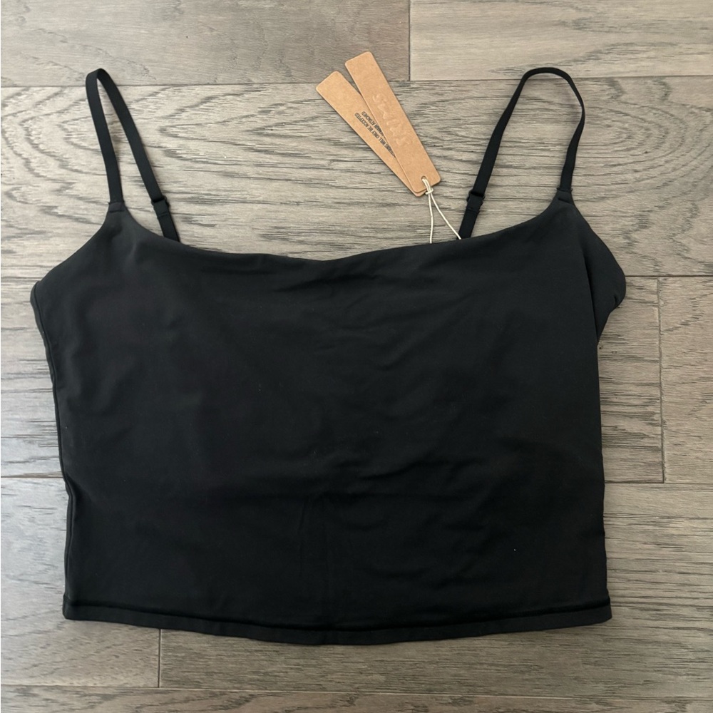NWT SKIMS Cropped Cami Size Medium